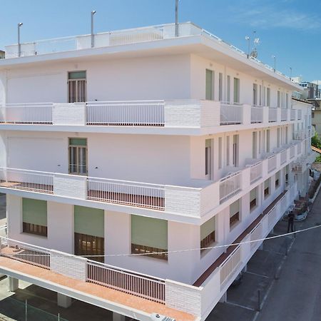 Hotel Jolanda Bellaria-Igea Marina Zewnętrze zdjęcie