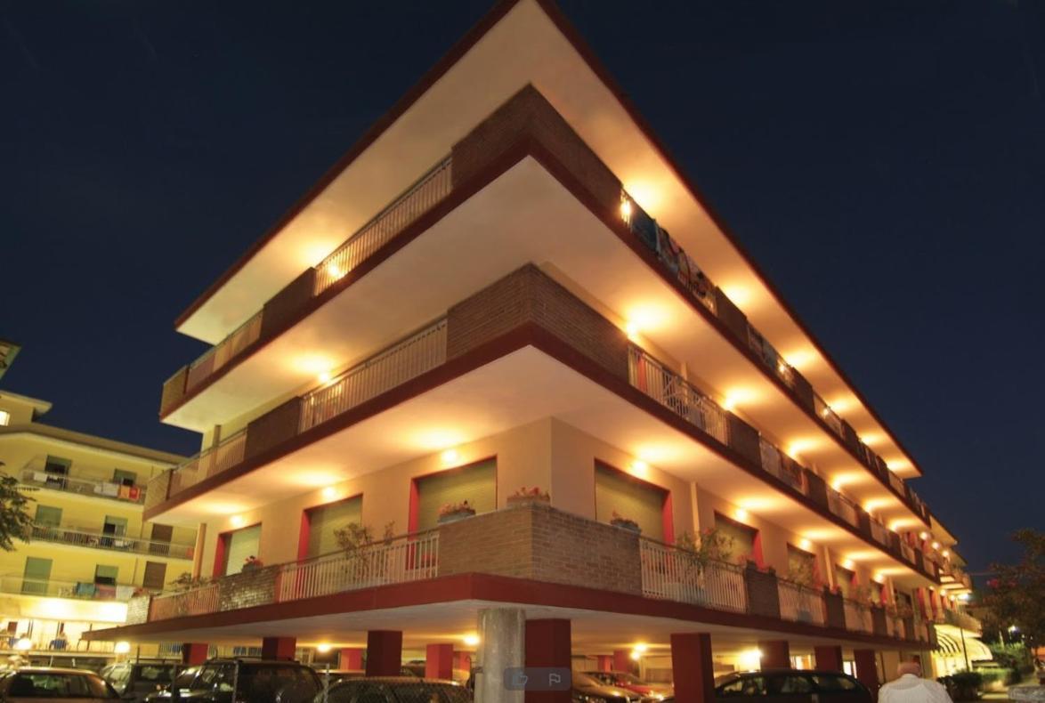Hotel Jolanda Bellaria-Igea Marina Zewnętrze zdjęcie