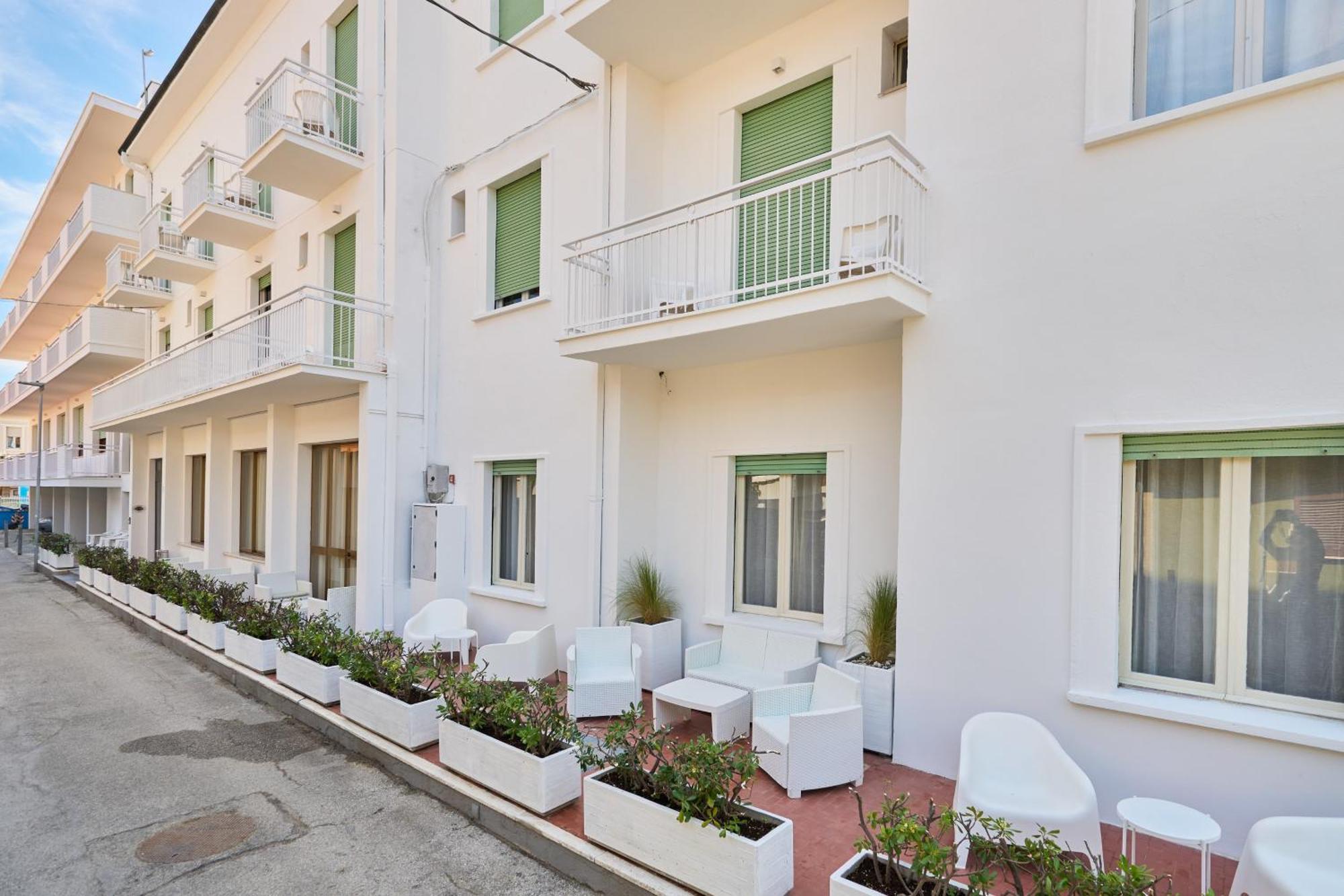 Hotel Jolanda Bellaria-Igea Marina Zewnętrze zdjęcie