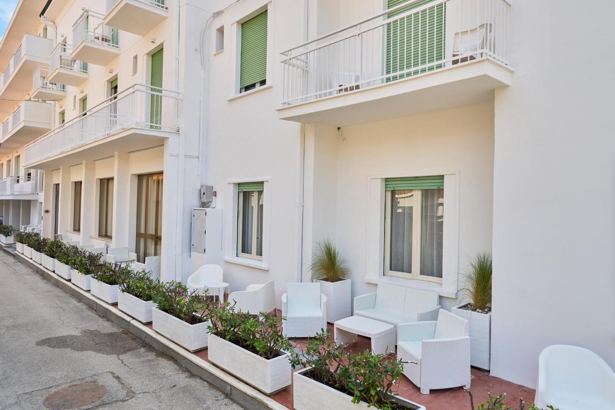 Hotel Jolanda Bellaria-Igea Marina Zewnętrze zdjęcie