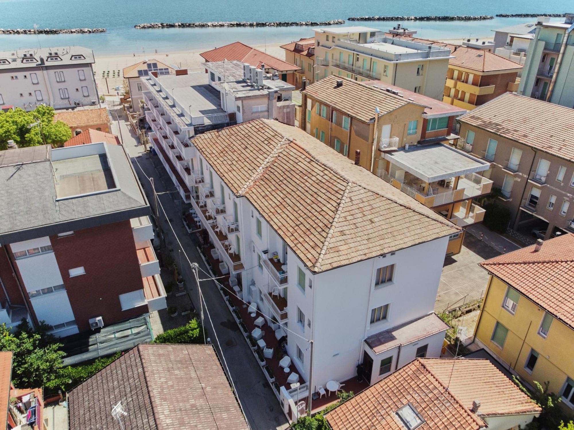 Hotel Jolanda Bellaria-Igea Marina Zewnętrze zdjęcie