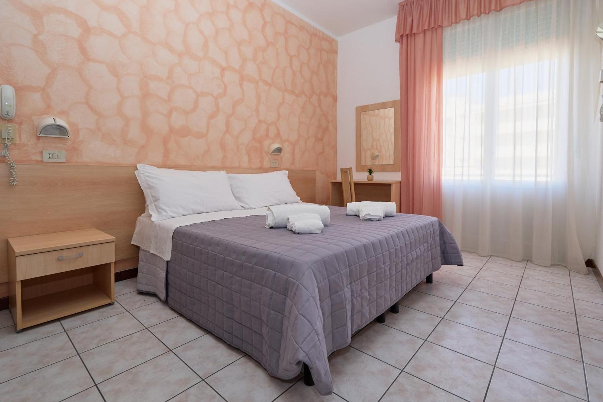 Hotel Jolanda Bellaria-Igea Marina Zewnętrze zdjęcie